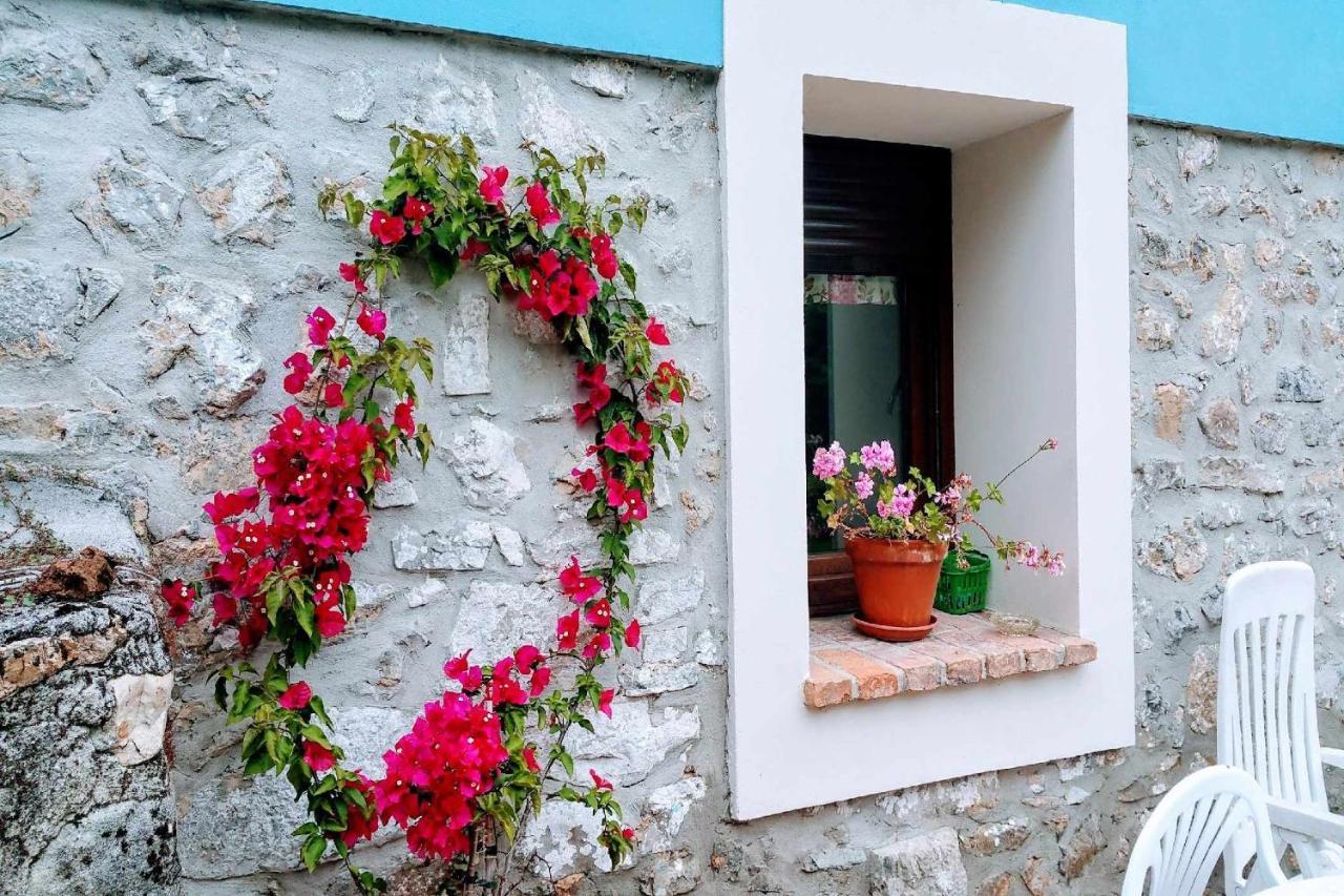 Rales  Casa De Aldea El Toral 게스트하우스 외부 사진